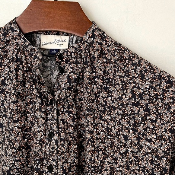 Universal Thread Mini Floral Peasant Popover - Picture 3 of 16